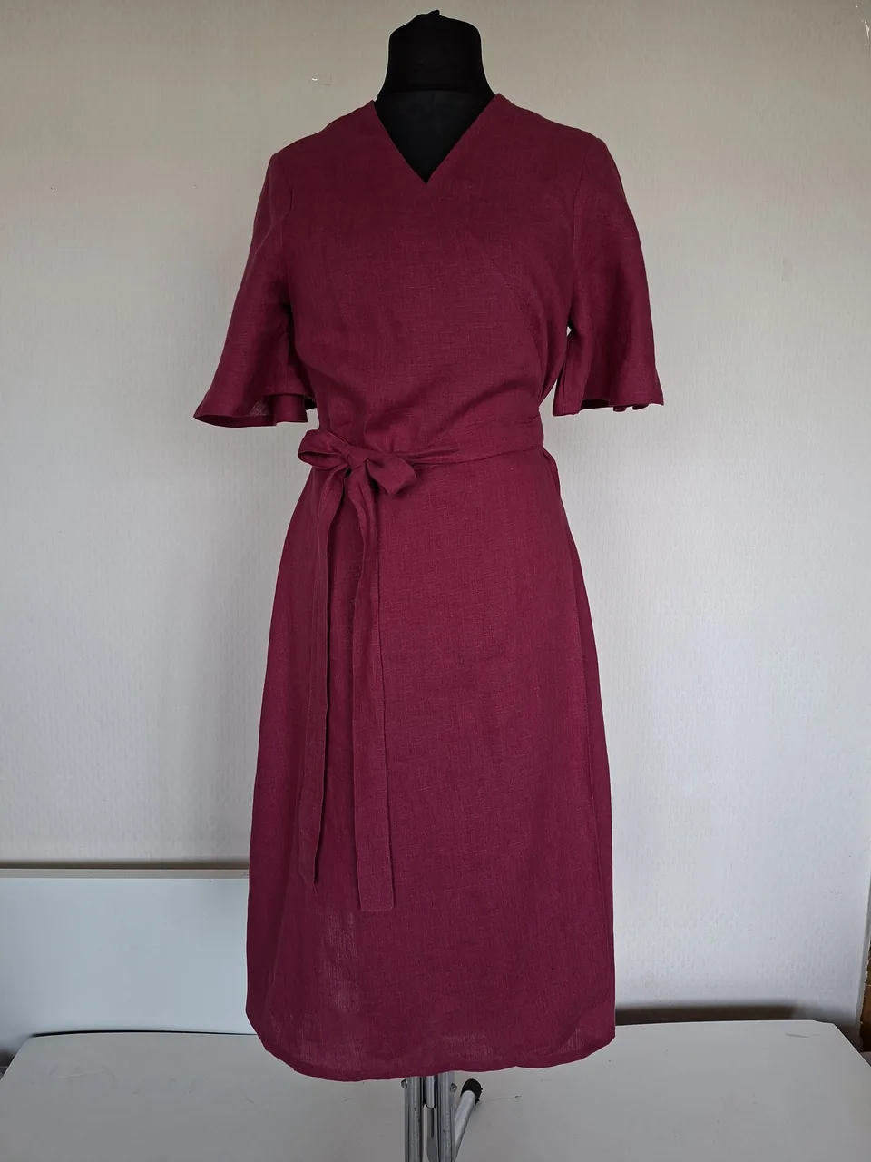 Lina apsienamā wrap kleita XL izmērā