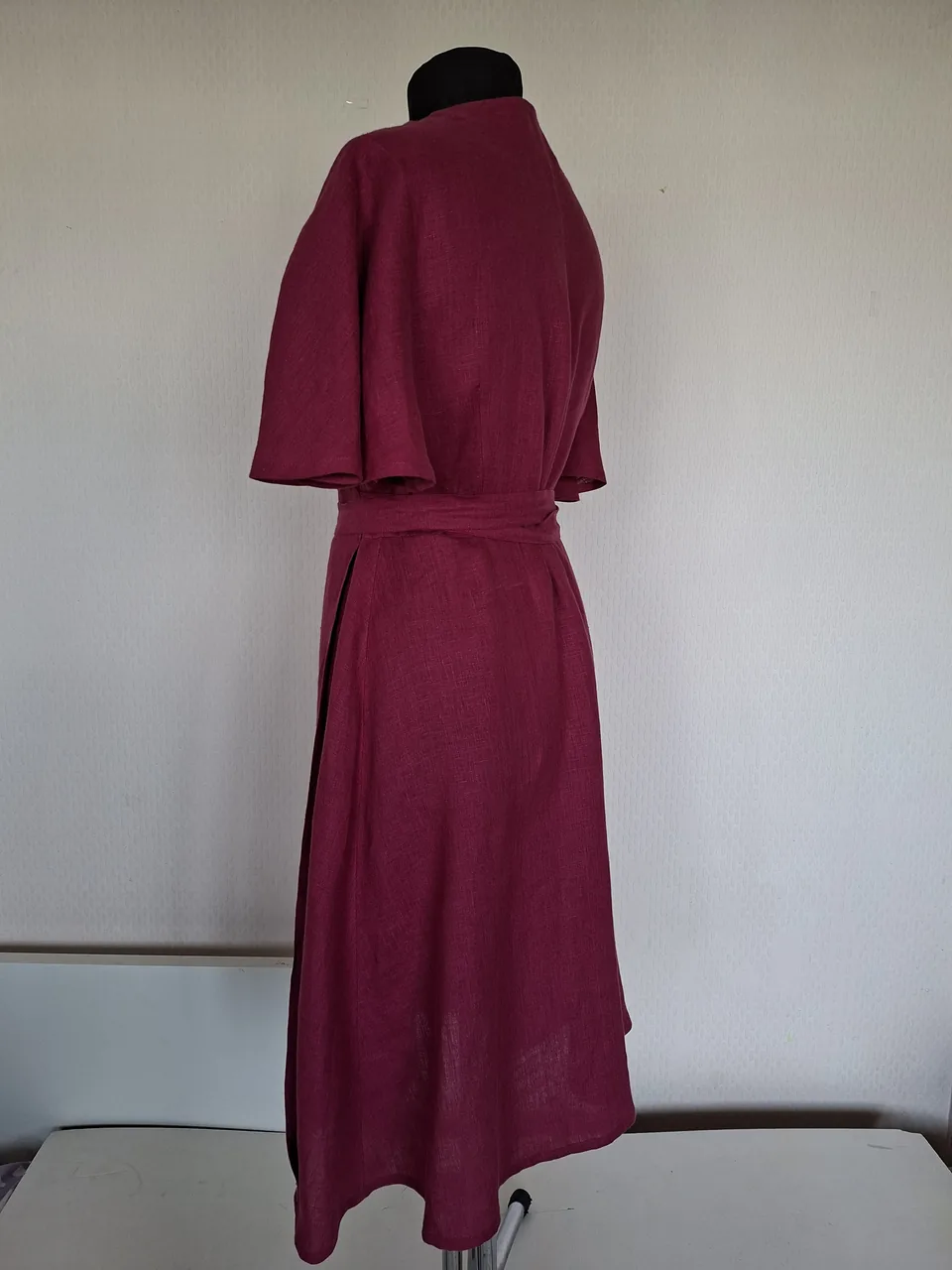 Lina apsienamā wrap kleita XL izmērā